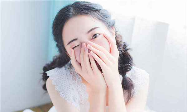 灯塔不孕不育家庭的福音：专业代育生子机构